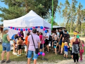 Skákací hrad + tvořící balónky
